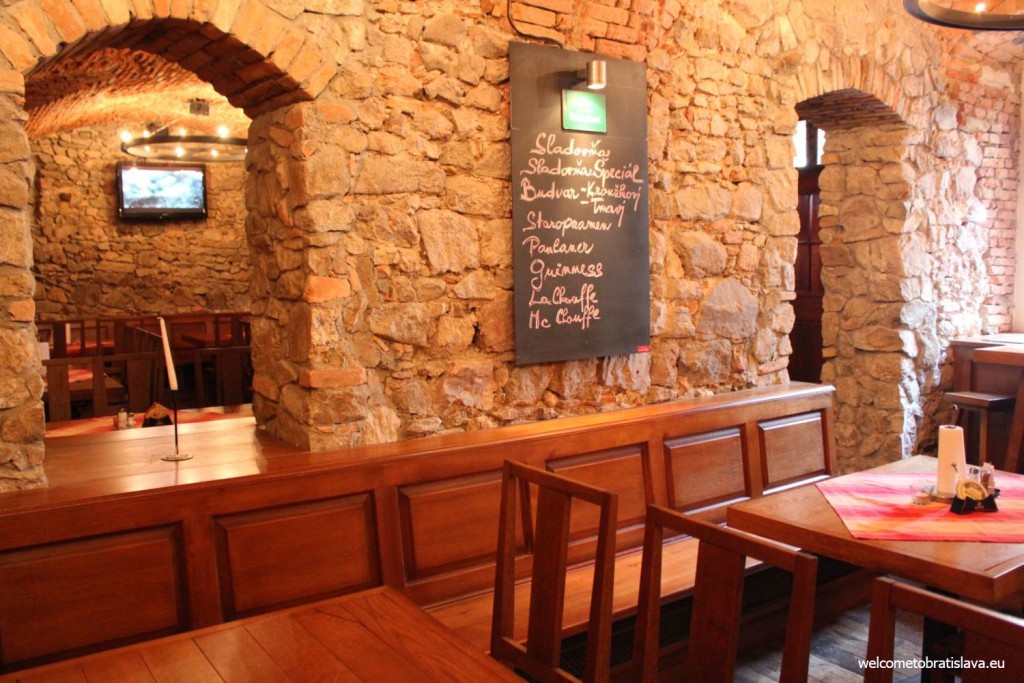 Sladovna: interior