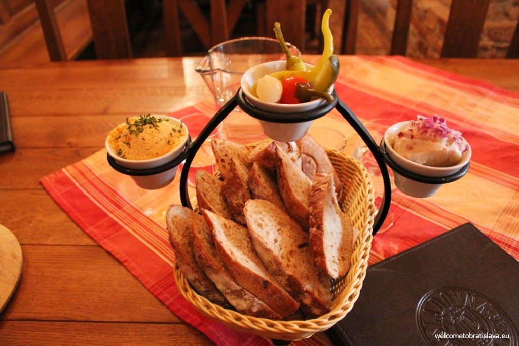 Sladovna: the delicacy trio