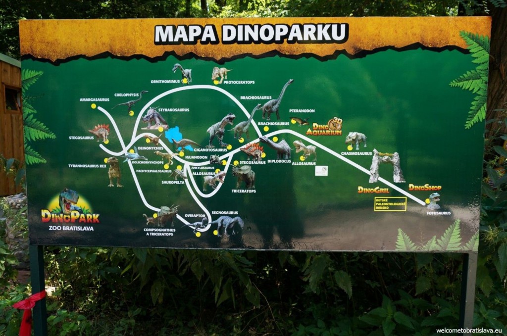 One of the main highlights of this ZOO is the DinoPark