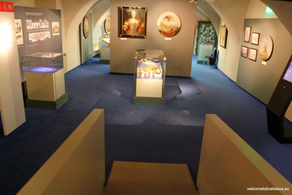 The blue room