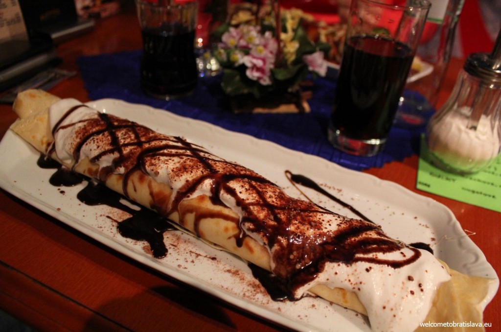 Bratislava: Biggest pancakes at Viktoria
