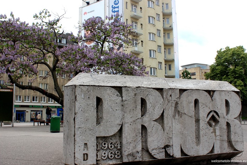SOCIALIST ARCHITECTURE IN BRATISLAVA: Kamenne Square - marble stone