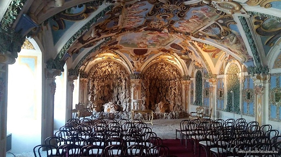 cerveny kamen castle