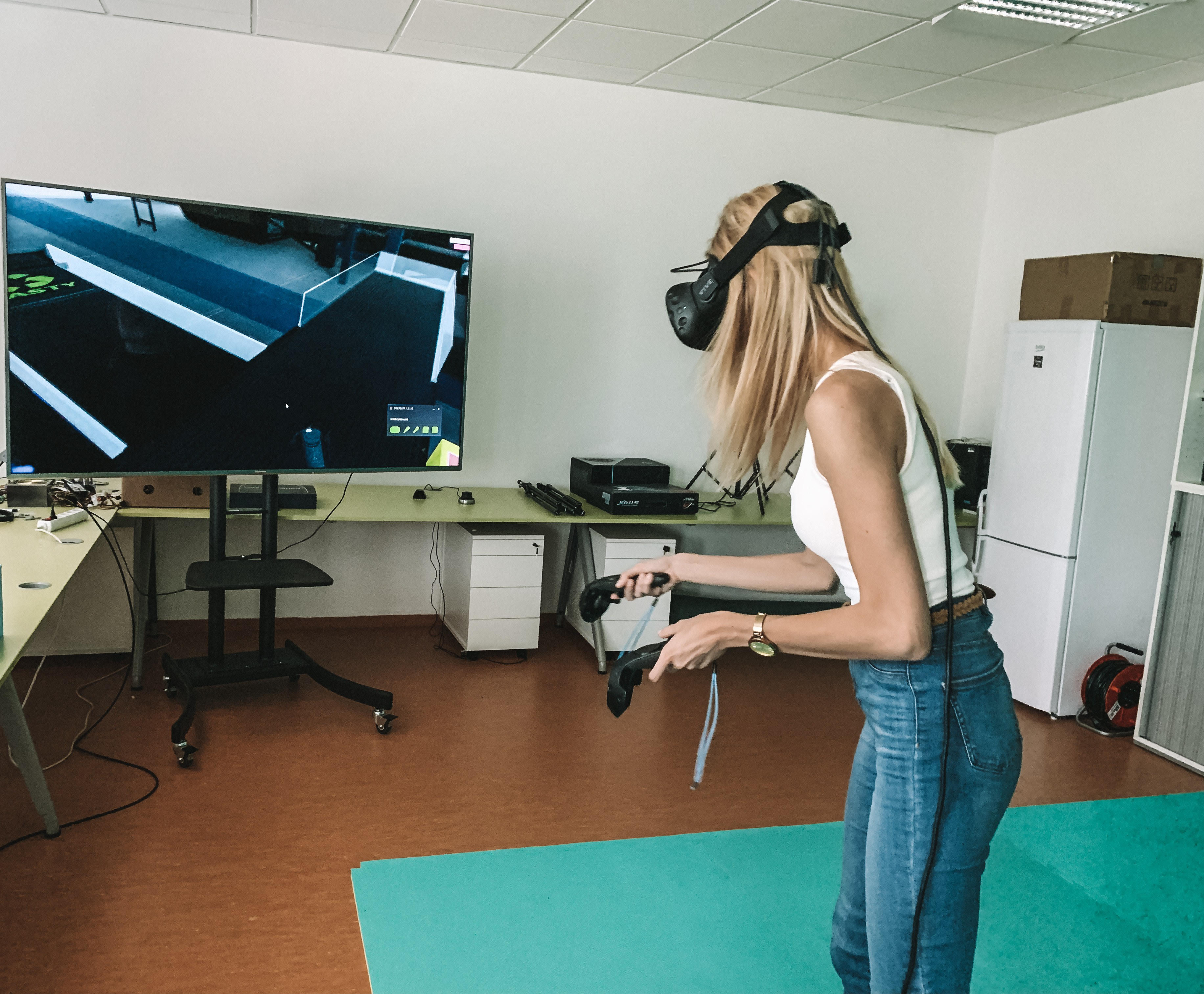 virtual reality game room near me