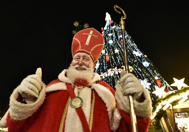 Slovak Christmas Eve Traditions 